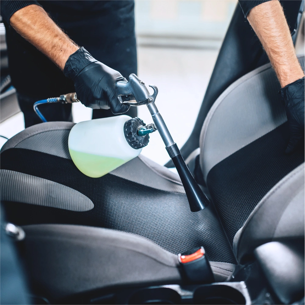 Interieur Full + Lavage à la main